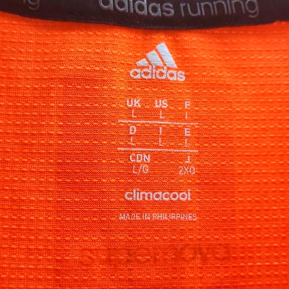 ๐ 2/$30 ADIDA RUNNING ACTIVE TOP WEAR - Picture 2 of 5